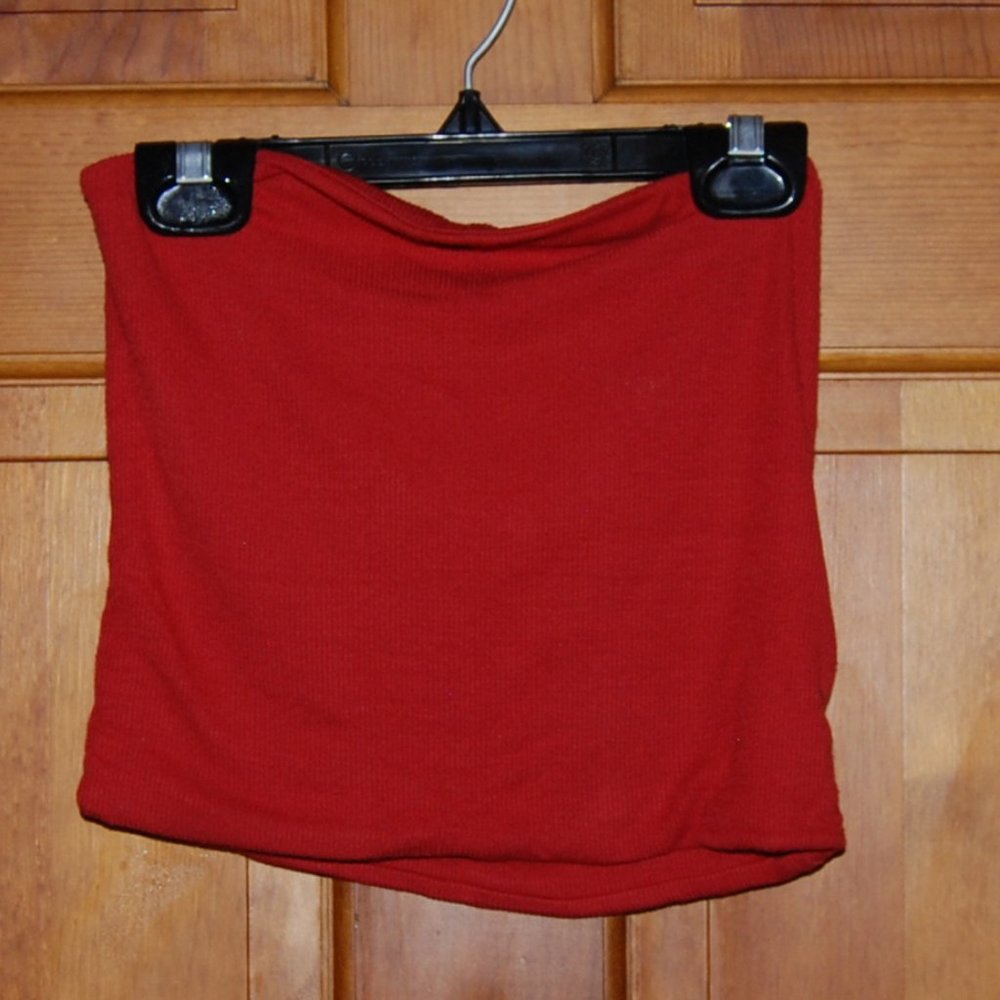 ‼️SOLD ON DEPOP‼️ RED TUBE TOP/CROP TOP